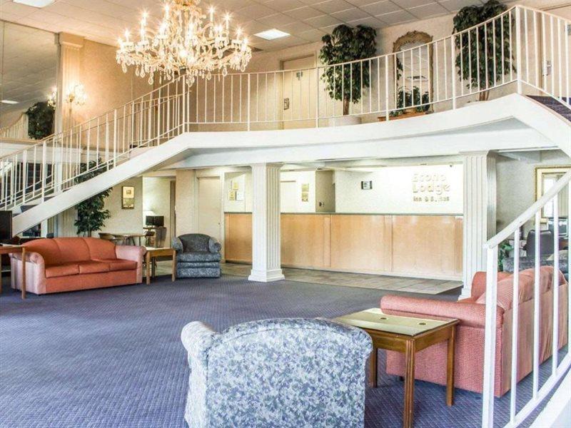 Econo Lodge&Suites Greensboro Eksteriør billede